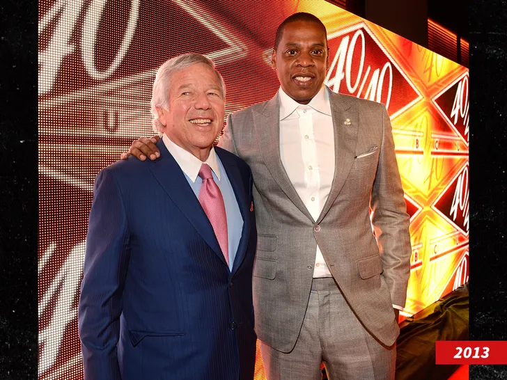 ChrisRulon's tweet photo. Jay Z has been friends with sex trafficking zionist billionaire Robert Kraft for well over a decade, because of course https://t.co/jDZ5cL8Qcv