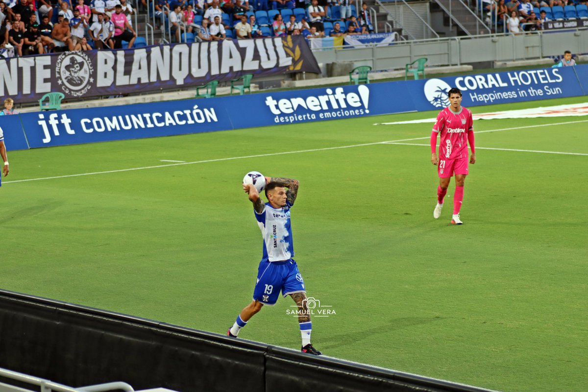 samusetee's tweet photo. Fotitos del partido de ayer contra @CDLeganes .
#TanNuestro #TenerifeLeganés #SVFotografia @CDTOficial 

@gallegoenric @Fabricioassisd6 https://t.co/nTVd628mWZ