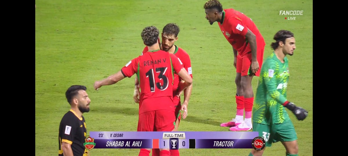 Sidharth_World_'s tweet photo. Shabab-Al-Ahli 🇦🇪 start their Champions League campaign with a win, they beat Tractor FC 🇮🇷 1-0, with Yuri Cesar 22nd-minute strike proving to be the difference and enough to secure all three points.
#SAHvTRA https://t.co/8cBSiKvH6C