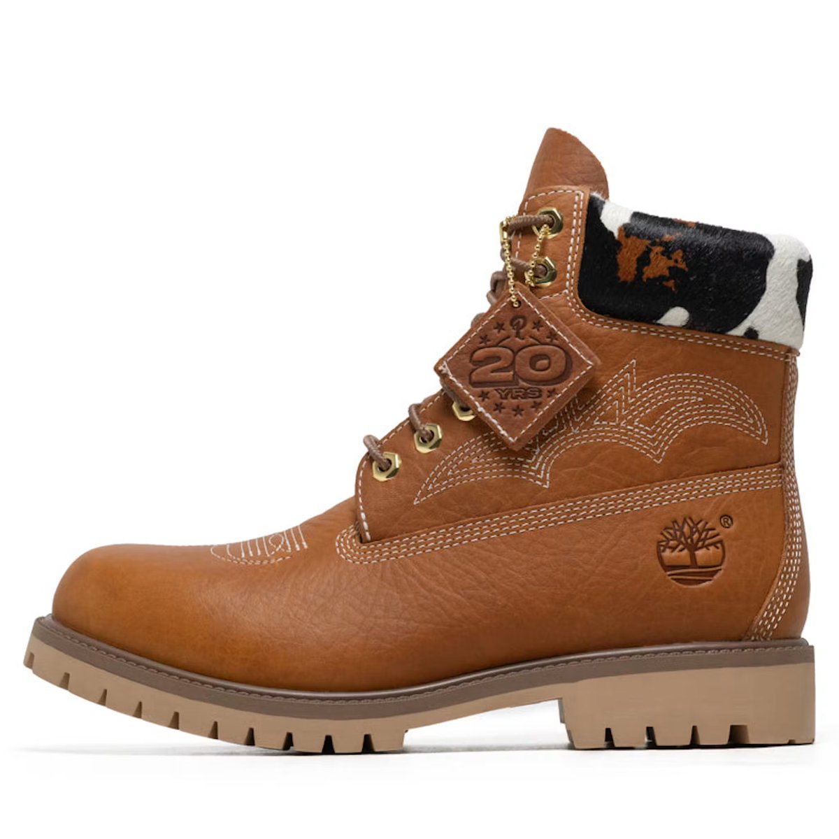 houseofheat's tweet photo. OFFICIAL LOOK: Sneaker Politics x Timberland 6" Waterproof Boot 'Outlaw' &amp; 'Rodeo' Pack 🤠

📅 September 24th https://t.co/IalxyUv3Ne