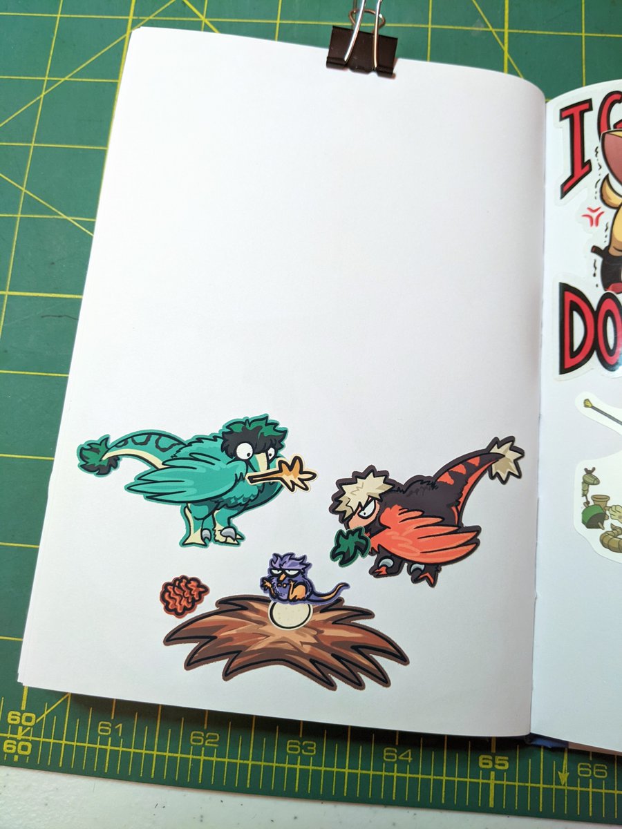 KiRAWRart's tweet photo. I've been in such a dinosaur mood lately, so today's #MerchMonday features @HotPotatoPotat's dino AU stickers! π¦
#bkdk #dinosaurs https://t.co/HkmsC83ys1