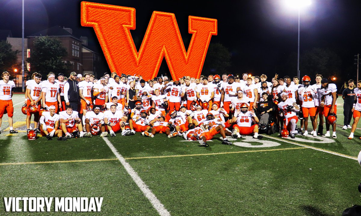 BergFootball's tweet photo. It is a BEAUTIFUL Victory Monday! https://t.co/MBXtXf7ZHK