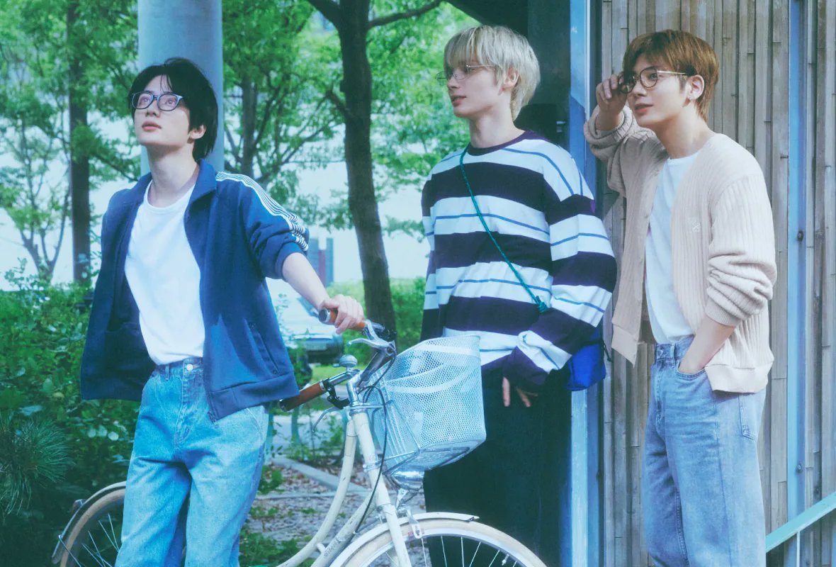 txtpopbase's tweet photo. Beomgyu, Taehyun, and Hueningkai for Megane Ichiba’s “One Mile Eyewear” campaign. https://t.co/hfZlUx3DQJ
