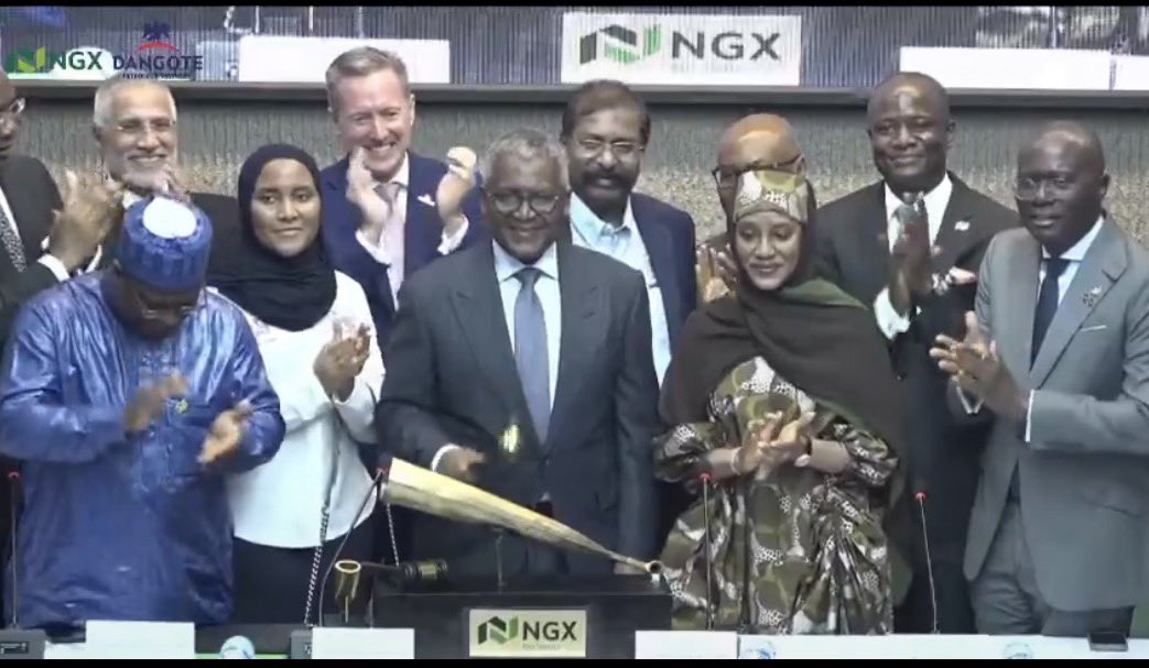 ibrahimofhalal's tweet photo. One day. 
This kind of joy. It’s not about the money but the fulfillment. 

#ngx #dangote https://t.co/JxyZSOGrhg