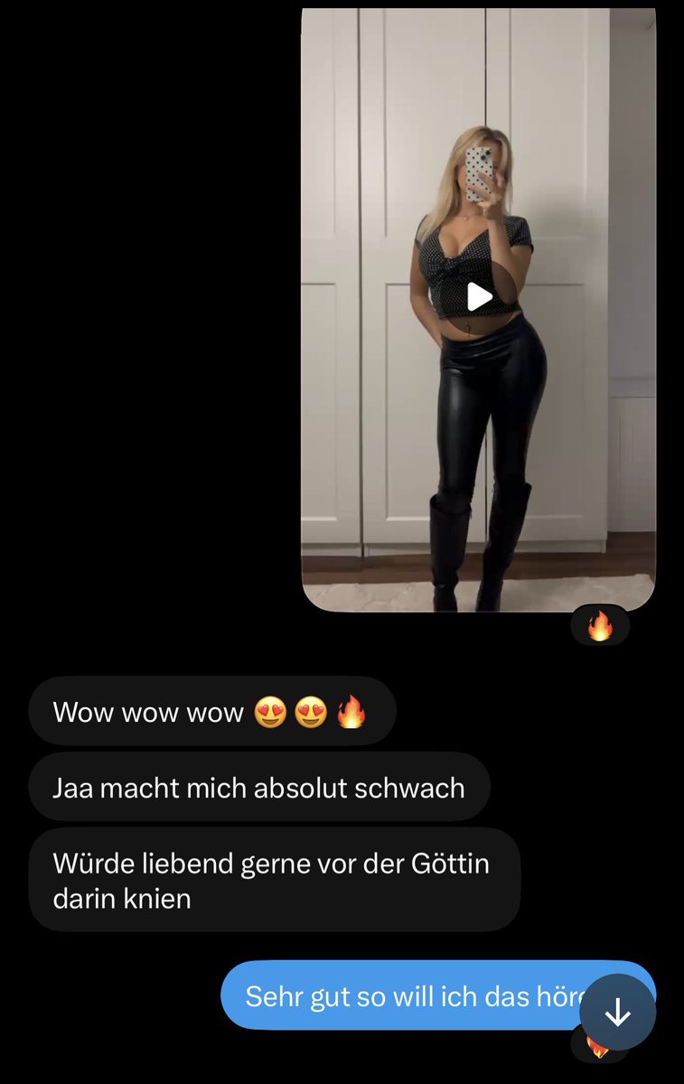 alexisxgoddess's tweet photo. Heute sind auch meine neuen Stiefel angekommen, die von meinem braven good Boy F. übernommen worden sind. 💸 Natürlich macht ihn der Anblick direkt schwach. 🤭

#paypig #findom #Geldherrin #humanatm #Kontofick #Zahlsklave https://t.co/HONOo55Afq