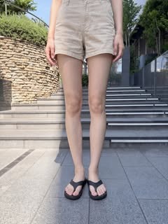 ryangiang328448's tweet photo. その下には妻が送ったらしい写真が残っていた。 薄暗いリビングで、眠っている妻の寝顔を見ながら手が震えました。 https://t.co/W0r0dm4Z3L