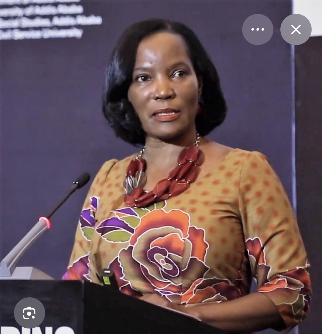 Chiomabtq's tweet photo. Uganda’s best performing government CEOs. 

1. Jenifer Musis- Former ED KCCA https://t.co/N5xfyQNwxZ