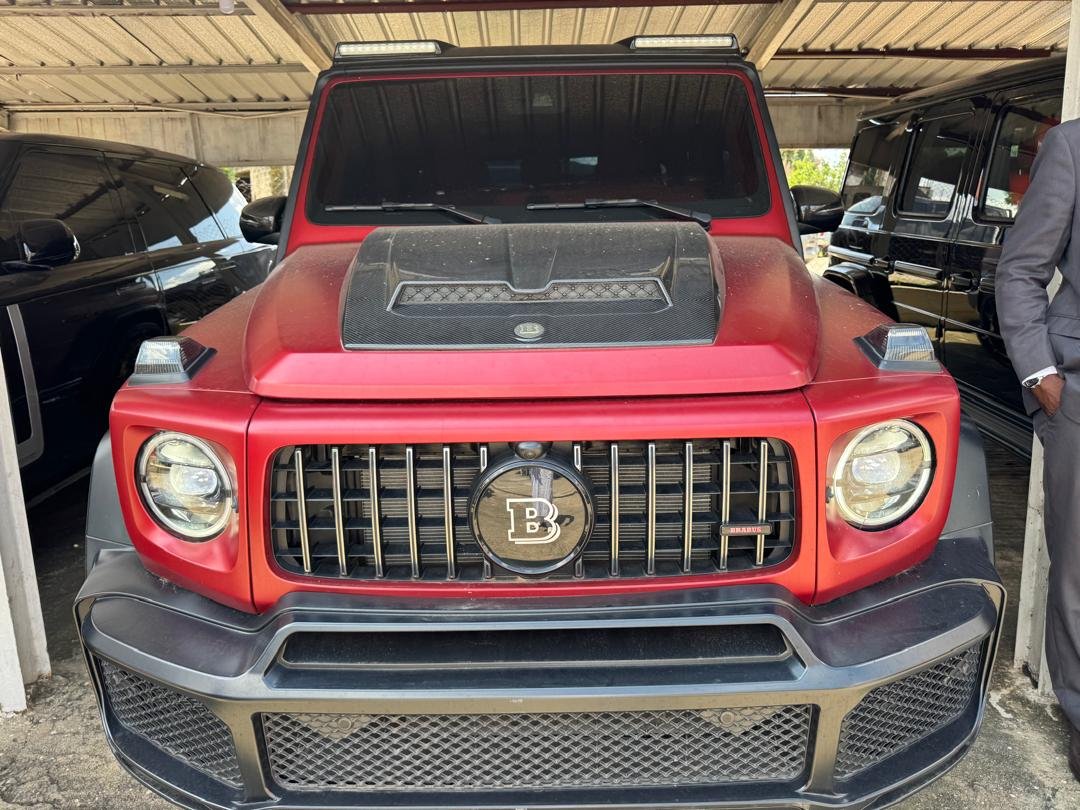 dandgautosabj's tweet photo. Brand new 2025 Brabus G800 fullest option red on burnt orange interior
Brand:Mercedes Benz
Price:#900Mπ° (2 units)
Custom Duty:β
Nationwide Delivery:β
Whatsapp/call:08075158161
#abuja #viral #trending #exploremore #lagos #naijacommunity #abujatwittercommunity #foryou https://t.co/YqvEhfUAU5