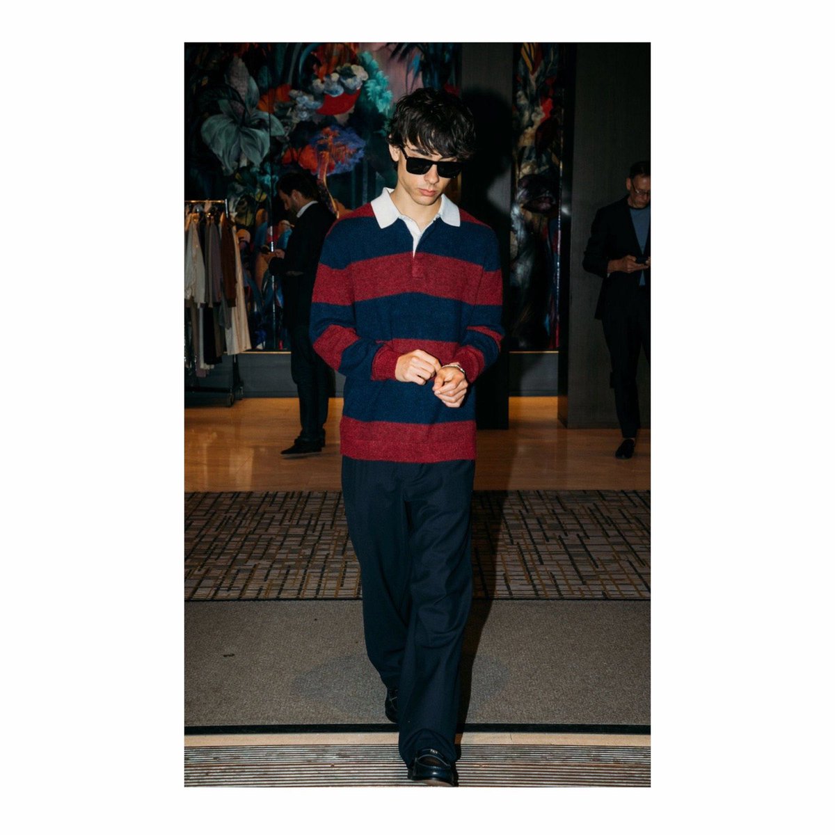 jacobwlavoiebr's tweet photo. TOMMYBOY! Bastidores de Jacob Whiteduck-Lavoie se preparando para o desfile da Tommy Hilfiger SS27!

platformprteam via Instagram https://t.co/aHZmmn5NBS