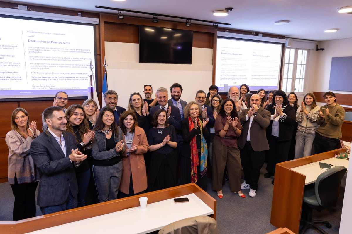 FcomAustral's tweet photo. En la International Design Experience Conference se realizó al firma de la Carta de Buenos Aires, que conformó una red internacional para compartir aprendizajes, y consolidar la colaboración de las instituciones participantes. https://t.co/2JroRIGSki