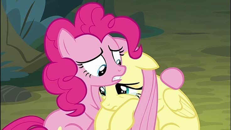 hourlypinkieshy's tweet photo. in my little pony, pinkie is the one who comforts fluttershy, while in equestria girls, it's the other way around 🥺❤️ https://t.co/3FC2H2A81k