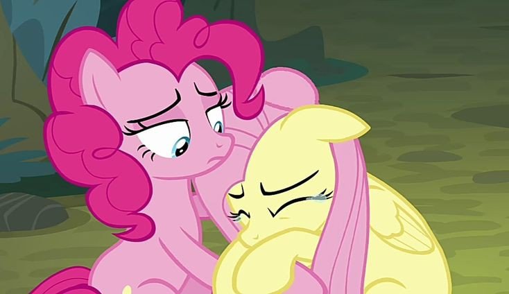 hourlypinkieshy's tweet photo. in my little pony, pinkie is the one who comforts fluttershy, while in equestria girls, it's the other way around 🥺❤️ https://t.co/3FC2H2A81k