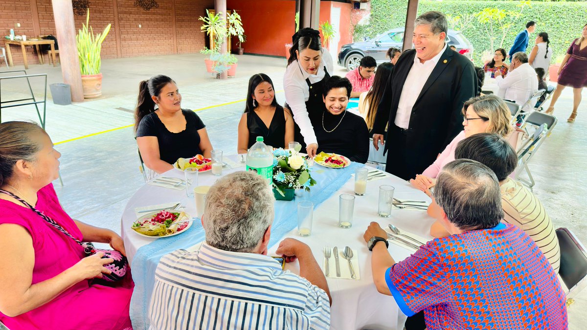 ConsGuateOax's tweet photo. ¡Consulado General de Guatemala celebra 205 años de independencia en Oaxaca! 📷 https://t.co/ogHcBcgyJg
