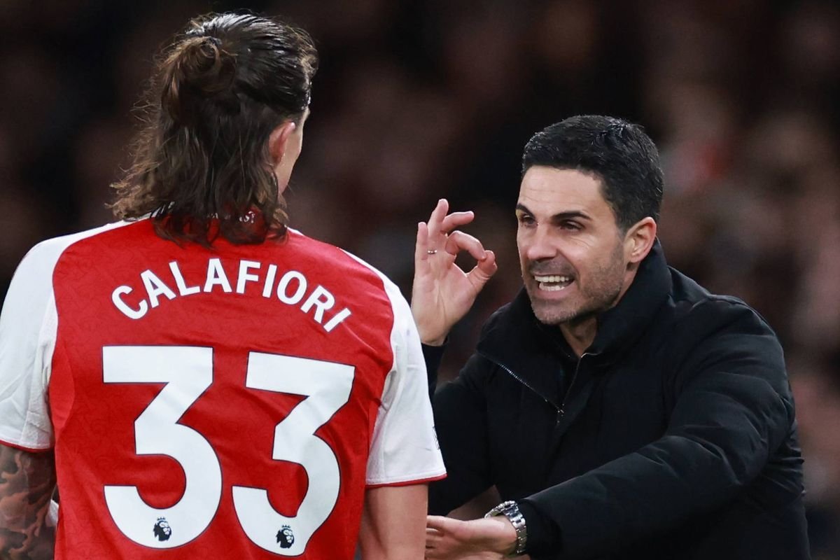 UPYOURARSENAL04's tweet photo. We removed Kiwior, Tomiyasu, Tierney &amp; Zinchenko, all good decent Leftbacks

Until we found Calafiori and Hincapié

Arteta continued strive for Perfection😮‍💨 https://t.co/k5Fnljfepc