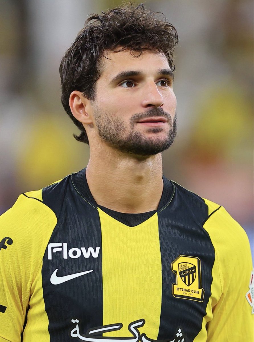 iiweeel's tweet photo. نحوبو 🥹
قائدنا 🥹
البتار 🥹
اهم لاعب في الفريق 🥹

خرا عليكم وعلى عقليتكم ياحمير متجمعين https://t.co/KiDgA6Zukr