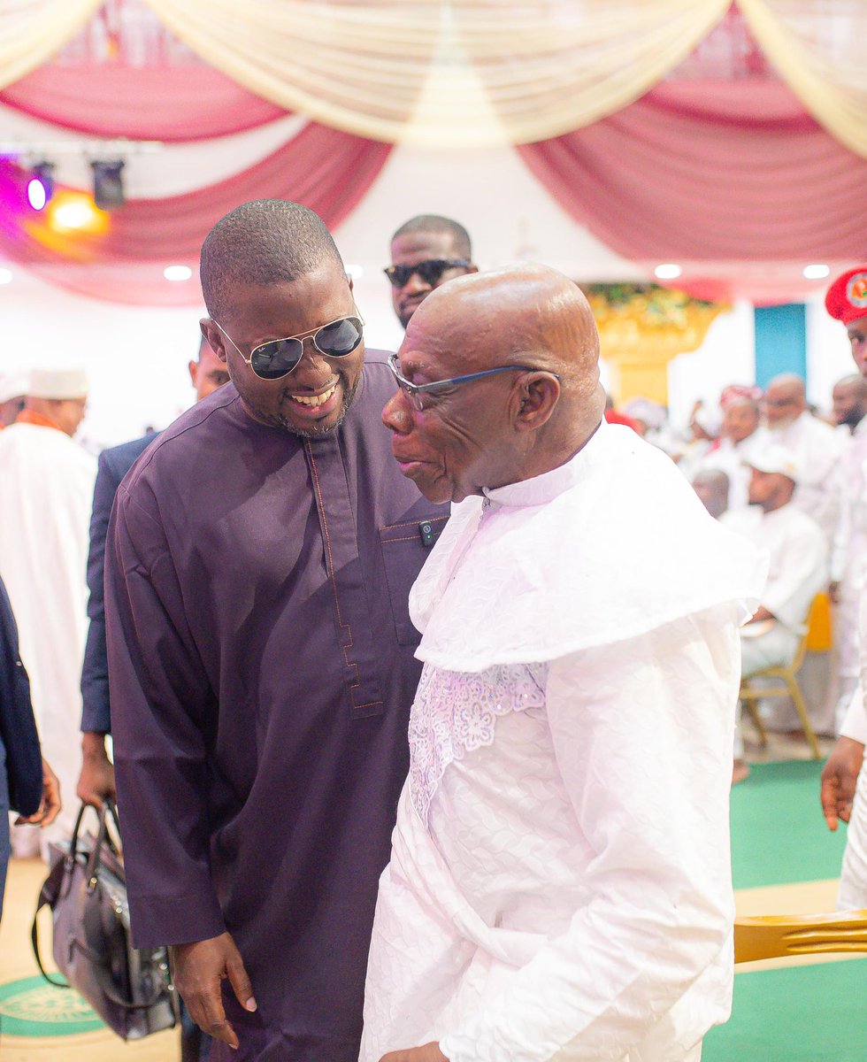 dayoisrael's tweet photo. Omo awon Agba! https://t.co/ZjW44bYSiR
