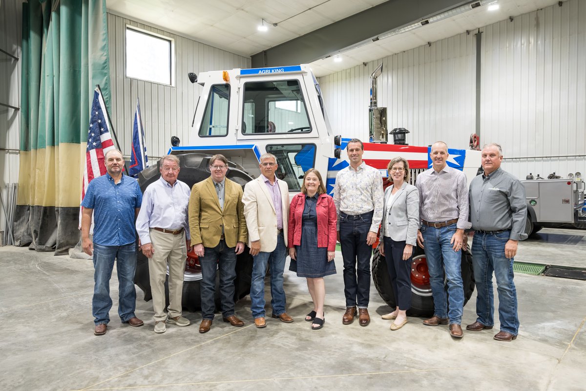 iowa_corn's tweet photo. ICGA was proud to host the “Fed Up” fertilizer hearing last week in Ogden. 🌽 Farmers with evidence against the fertilizer cartel can visit https://t.co/phNVAVhhwa to submit evidence with confidence that responses will be kept confidential. Learn more ⤵️
https://t.co/CvUigqV8I9 https://t.co/eNhVQxpb4w