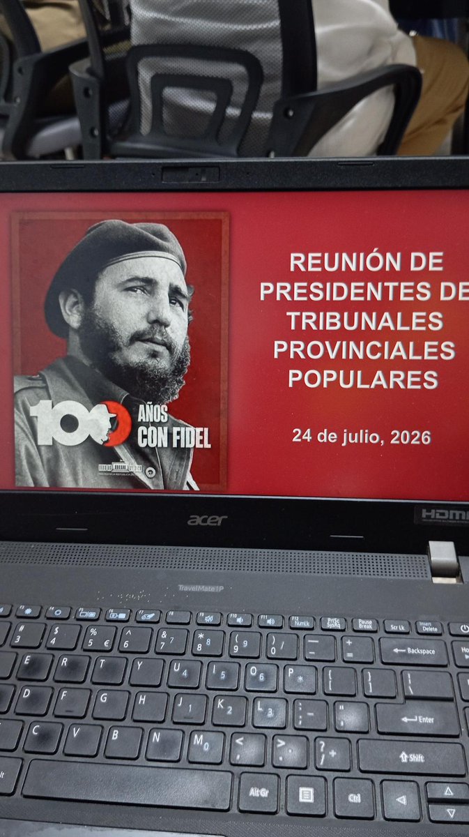 Yamir_Rodrig's tweet photo. Los tribunales cubanos ratificamos nuestro compromiso con el legado  de Fidel!!!
#Cubaviveensuhistoria 
#Fidel 
#Fidelporsiempre
@Oscar_CubaTSP https://t.co/jVy7R0Jmgg
