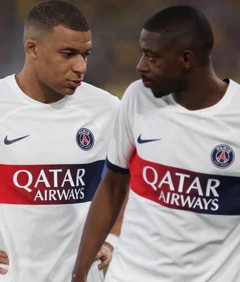Sage_FCB's tweet photo. 🚨 Patrice Evra on Mbappé’s feud with Dembele over his “special one” comment:

🗣️“I don’t see any reason why Dembélé shouldn’t be angry. When I saw it myself, I wasn’t happy either.

You don’t speak about your teammate like that in public, regardless of how much pressure the media puts on you. There’s one thing you don’t do, and that’s publicly criticize your own teammates.

Mbappe has had enough PR training, so why is he still yapping about this? How do you think you can downgrade your teammate just to elevate yourself?

For me, this screams jealousy.”