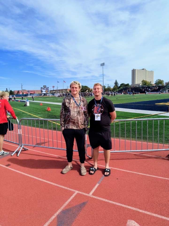 BradyMartin_75's tweet photo. Thanks to @CoachMux and the rest of the coaches who were involved in my @CSPBearsFB game day https://t.co/aWUl5zP1Da