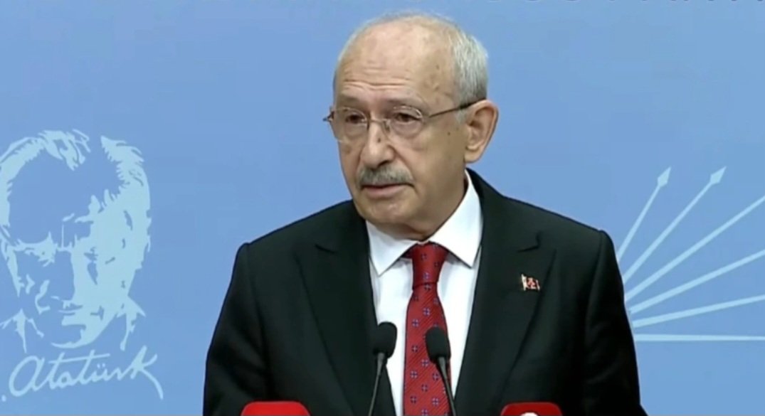 vasenoy's tweet photo. Dürüst butlan Kemal; bir iş insanı senin ofislerinin kirasını 2 yıl boyunca neden ödesin?
Sadece kira da olsa. https://t.co/Ep3wxyA3Nh