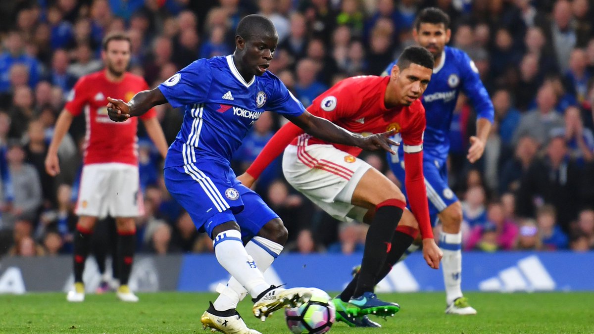 CFCPys's tweet photo. 4 of my favourite Chelsea goals : 

- Eden Hazard solo run vs Arsenal 2017
- Kante chop and finish vs Utd in a 4-0 win, 2016
- Torres iconic UCL goal vs Barca, 2012
- Drogba half turn volley vs Liverpool, 2006

What's yours? https://t.co/LktWFxIzpi