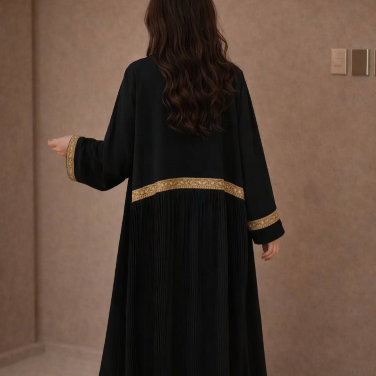 miro_miro69's tweet photo. Grace in every detail. Discover our collared abaya with exquisite Kashmiri golden thread handwork, premium Korean Nida fabric, and a wrinkled back panel for graceful flow. Customizable in all sizes. https://t.co/AoRaG8EBXl