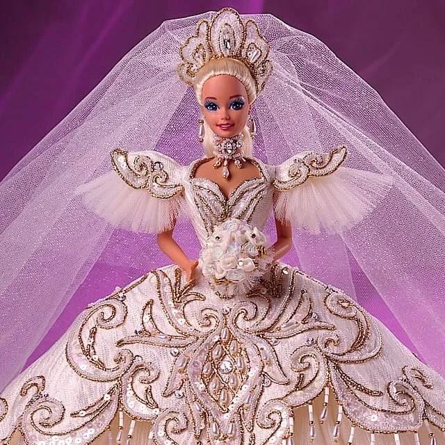 hiimbobbi's tweet photo. Barbie was at her most glamorous when she was in a Mackie :( RIP https://t.co/wvCqb4Efv4