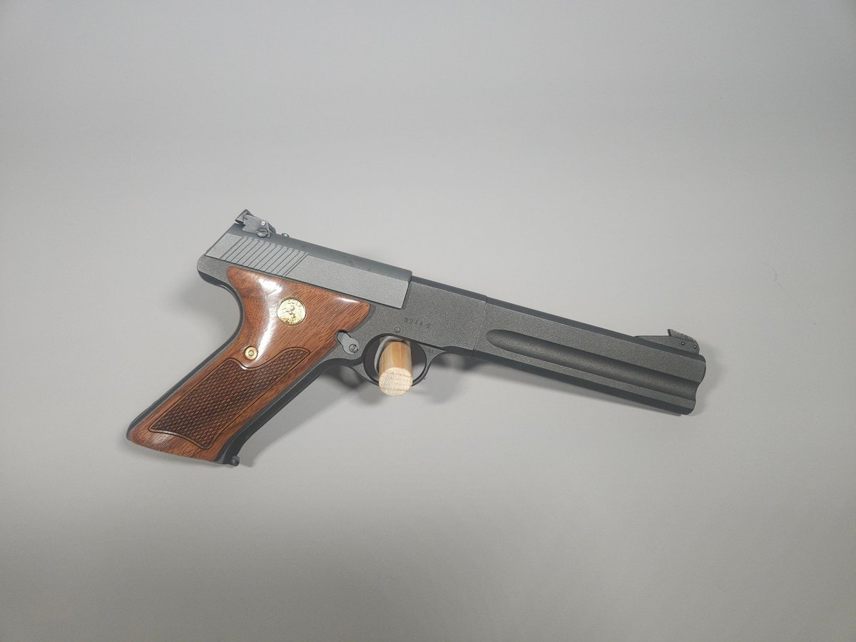 Hvgun835's tweet photo. Check out this cool Colt Woodsman match target. It's been Parkerized so it doesn't look as nice as the bluing but it's still a fun pistol to shoot. Come check it out at High Velocity Gunworks in Napa. https://t.co/7bu4SuhPiv