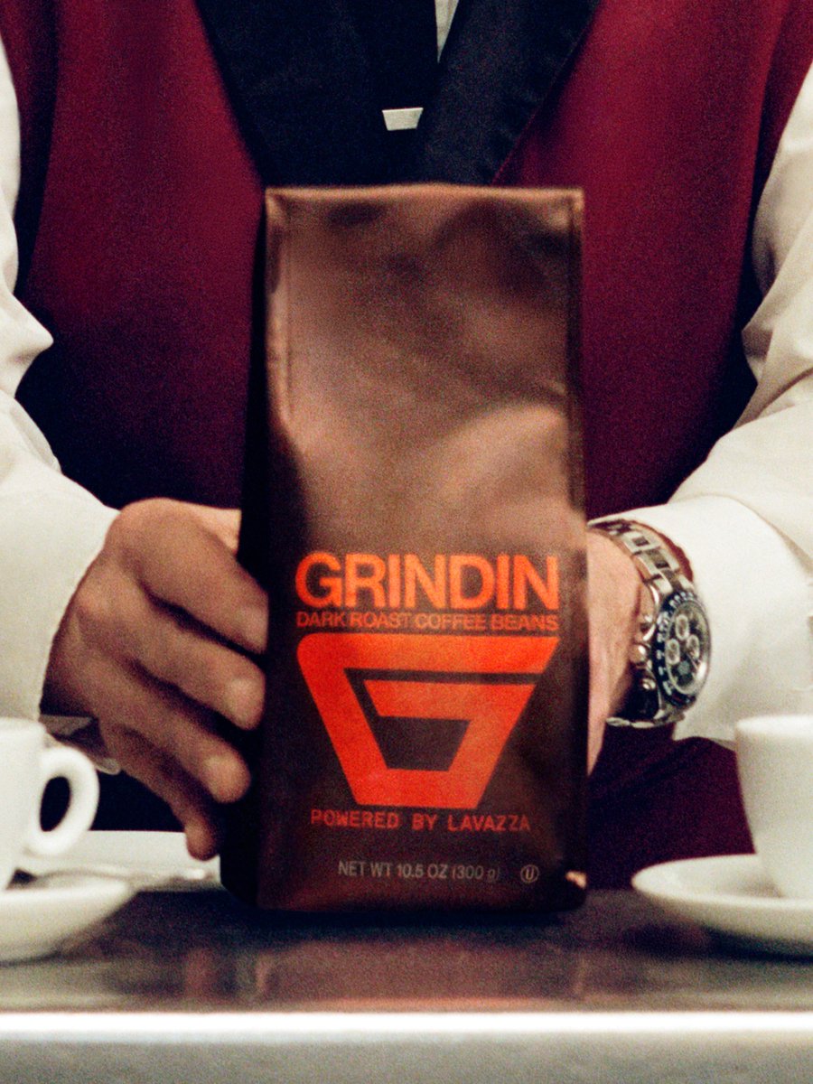 GRINDIN's tweet photo. Packed and ready to GRIND. Medium and Dark Roasts, are now available as whole bean and ground only on https://t.co/Xy77ECJSrl https://t.co/YOQ1vz11x8