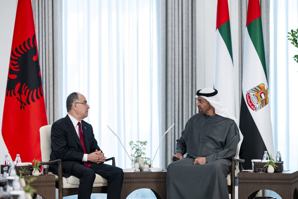 A_S_Almenhali10's tweet photo. الإمارات في 73 ساعة 🇦🇪

الشيخ محمد بن زايد آل نهيان في ألمانيا 🇩🇪 
الشيخ خالد بن محمد بن زايد آل نهيان في قمة بريكس 🇮🇳
استقبال الشيخ محمد بن زايد آل نهيان ملك الأردن 🇯🇴 
استقبال الشيخ محمد بن زايد آل نهيان رئيس ألبانيا 🇦🇱 
الشيخ طحنون بن زايد آل نهيان في أذربيجان 🇦🇿 

حضور إماراتي وثقل سياسي يؤكد مكانة وقوة الإمارات في العالم 🫡