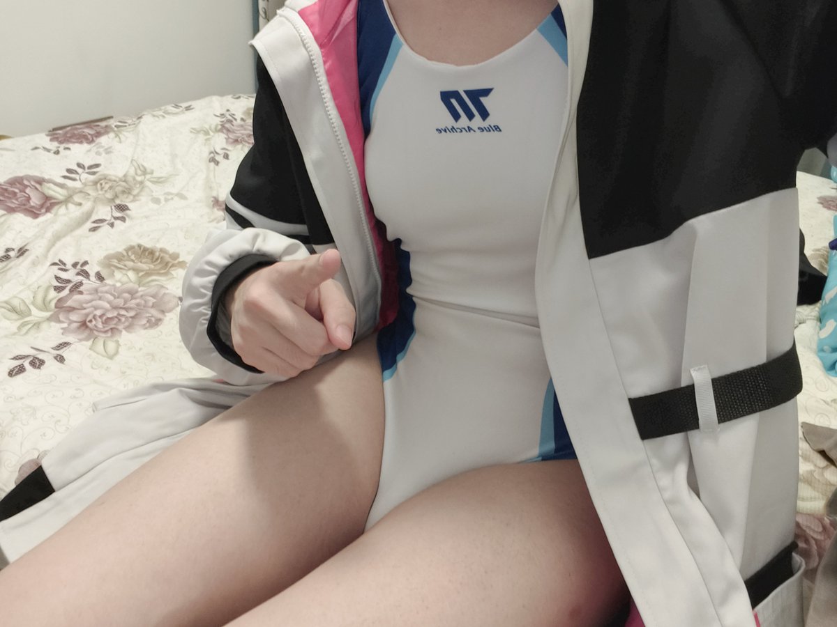 Roon_Kr_'s tweet photo. kei的衬衣下面是什么呢 ＃男娘 #可爱的男孩子 https://t.co/5veUGrXMJS
