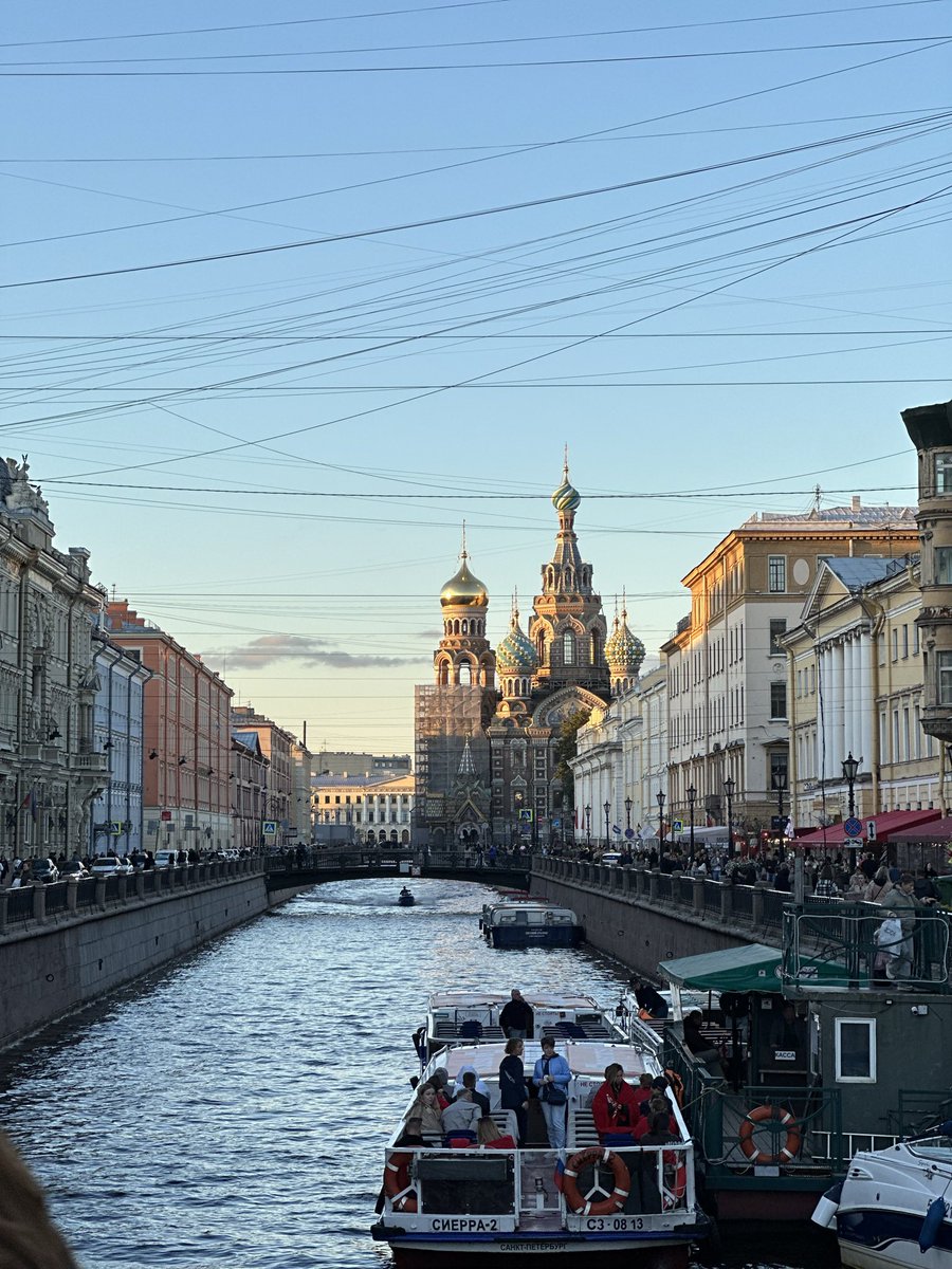 sehmuskya's tweet photo. “Beyaz gecelerin şehri… Saint Petersburg’da zaman bile biraz daha güzel akıyor.” https://t.co/d6qCswtgaM