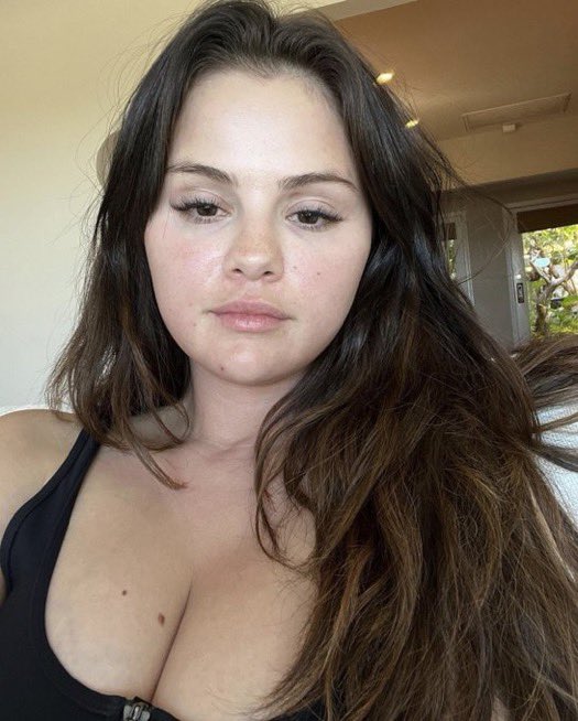 DomKimDash's tweet photo. Gonna have to punish my slave @TheSelena01 for her disappearance 💝 https://t.co/DuXSPJtf53