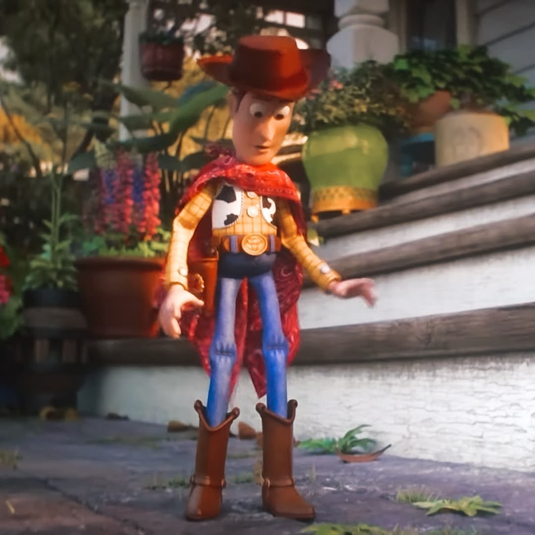 GlitchC0's tweet photo. I don't care what the others said I love his poncho look at him😿😿

#toystory #woodytoystory #woodypride https://t.co/YtCmGa0bpG