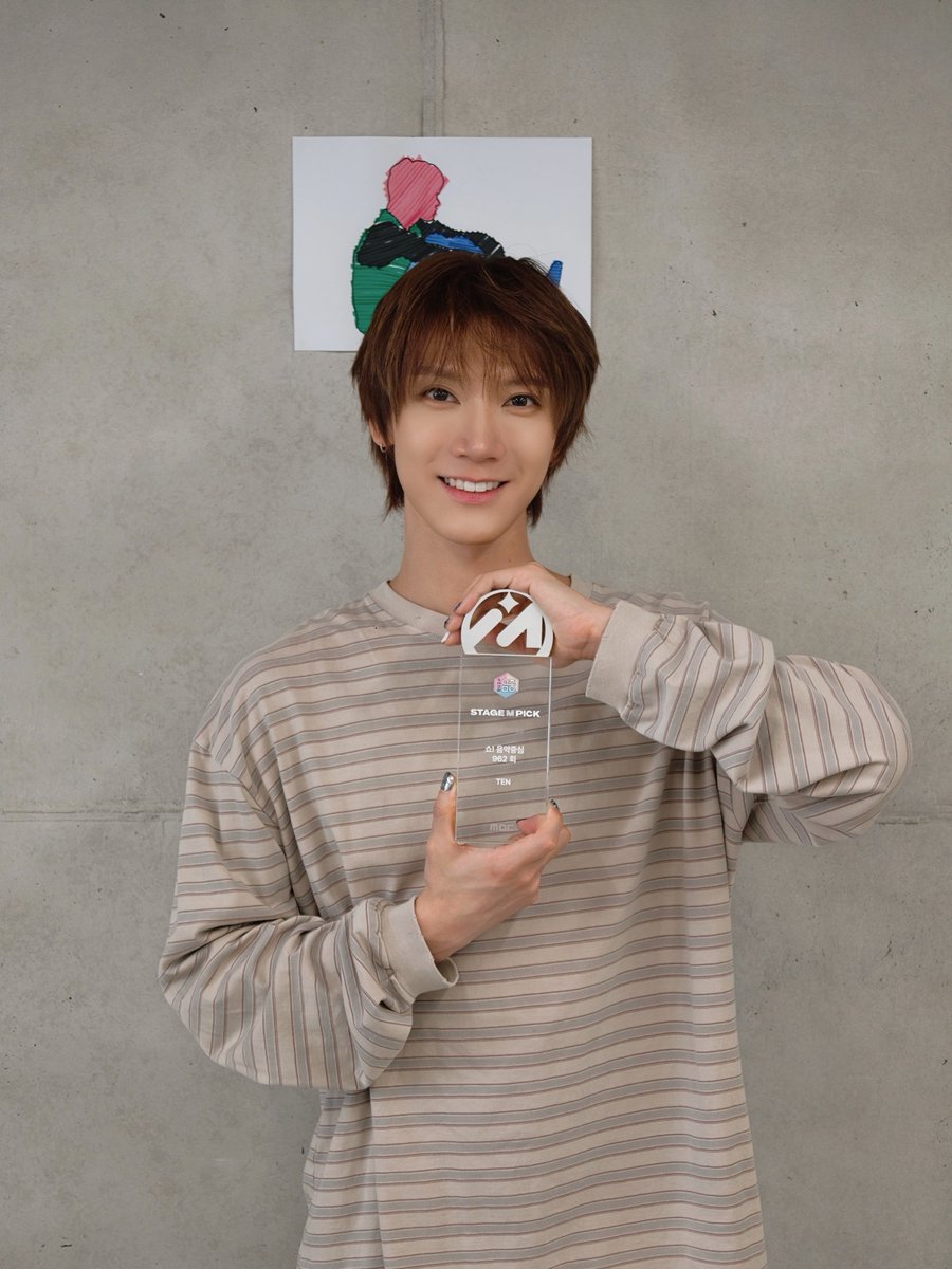 muniverse_io's tweet photo. 🏆 STAGE M PICK : MBC 쇼! 음악중심 962회차

#스테이지엠픽 1위 아티스트는
.
.
#TEN #OUTWEST #TEN_OUTWEST 
축하드립니다 💗 https://t.co/BXNTBsHRi5