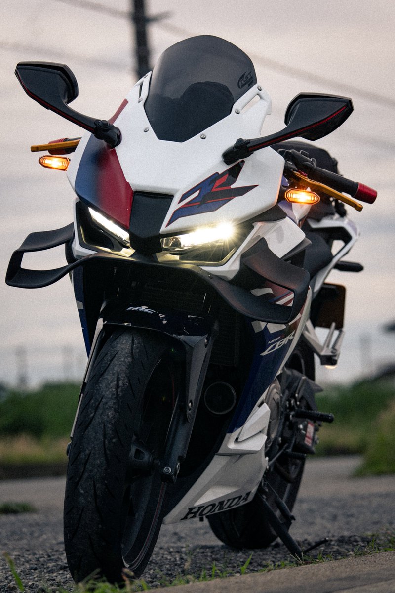 z71_400R's tweet photo. https://t.co/QTXRM5IjAH