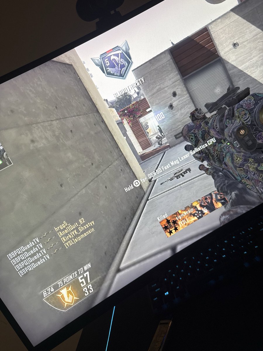 QuadsTV's tweet photo. 3 Quad feeds tonight lol really grinding for my first sniping banger on the port https://t.co/ixeAHAb3Cg