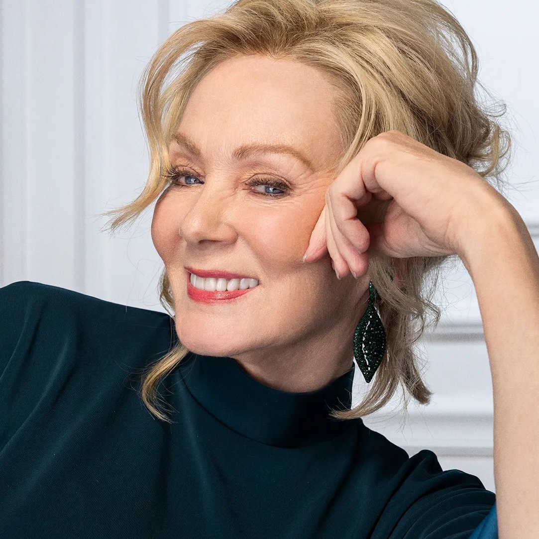 sboficial's tweet photo. 🚨 Jean Smart se torna a primeira atriz na HISTÓRIA da televisão a vencer um Emmy por todas as temporadas de uma série. #Emmys https://t.co/ijoB1hG06p
