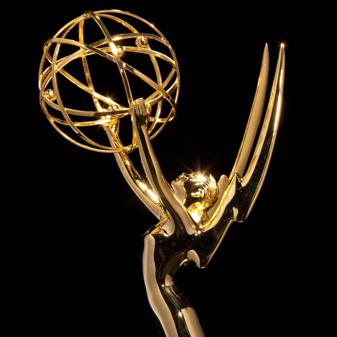 sboficial's tweet photo. 🚨 Jean Smart se torna a primeira atriz na HISTÓRIA da televisão a vencer um Emmy por todas as temporadas de uma série. #Emmys https://t.co/ijoB1hG06p