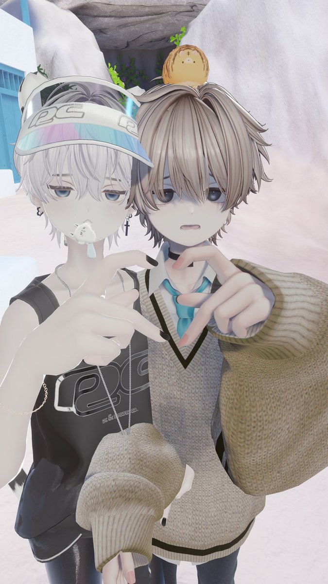 zhou97678's tweet photo. と友達可愛いのkuuta私トラです🐯owo!!

白のkuuta(。-∀-)@sorata128 https://t.co/UeCgOo6CGh