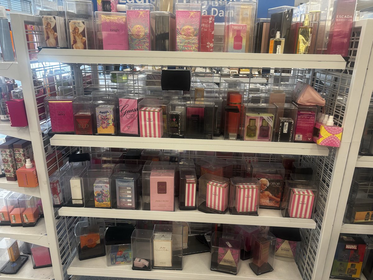 dfragrantfeline's tweet photo. Ross- Arlington Rd. / Van Buren Blvd. Riverside 
Lots of Paris Corner and Lattafa in stock. #perfume #catsoftiktok #pet #catlady @lattafa.USA @pariscornerperfumes https://t.co/rVfAv2vx1m