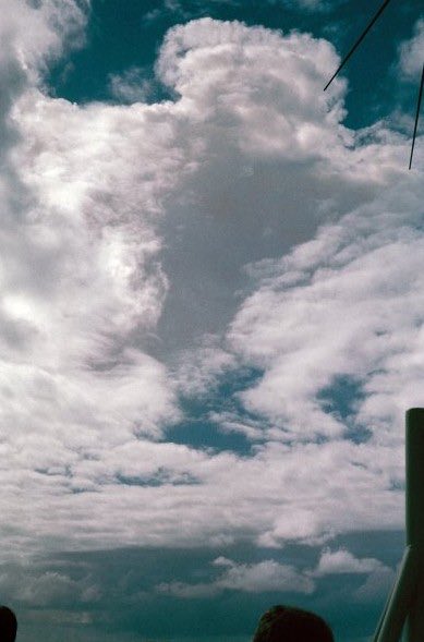 atomicarchive's tweet photo. «Verseau» thermonuclear explosion, 332 kilotons, 433 m burst height, Mururoa Atoll, 14 September 1974. Last French atmospheric nuclear test. https://t.co/PJcozkuF77