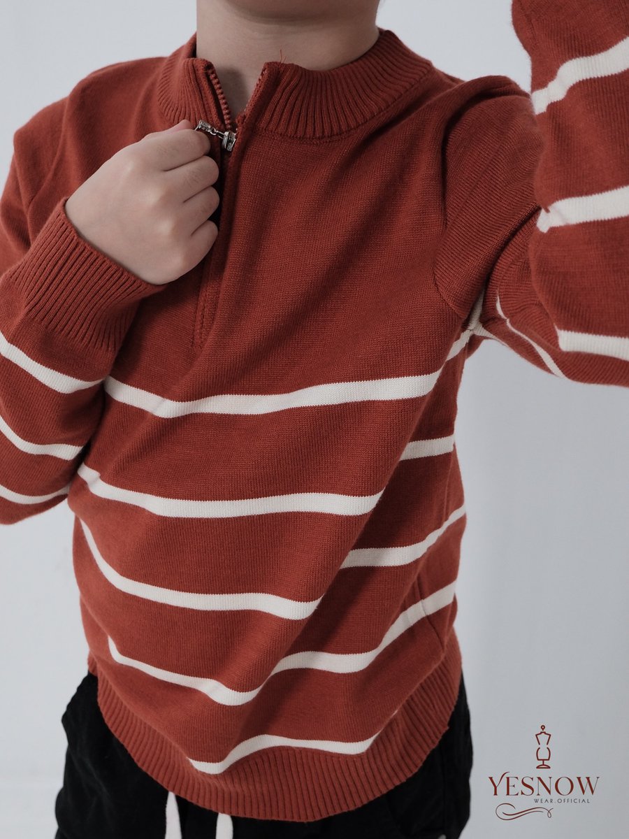 thiagodso7's tweet photo. Hudson Kids Sleeve Stripe Zipper Orange

Warna: Orange (Bata Brown)
Ukuran: S, M, L
Bust: 100/110/120
Length: 43/46/49

Toleransi ukuran 1-3 cm karena jahit dan ukur manual. Warna bisa sedikit berbeda karena pencahayaan foto. https://t.co/v2rZTc2YiR