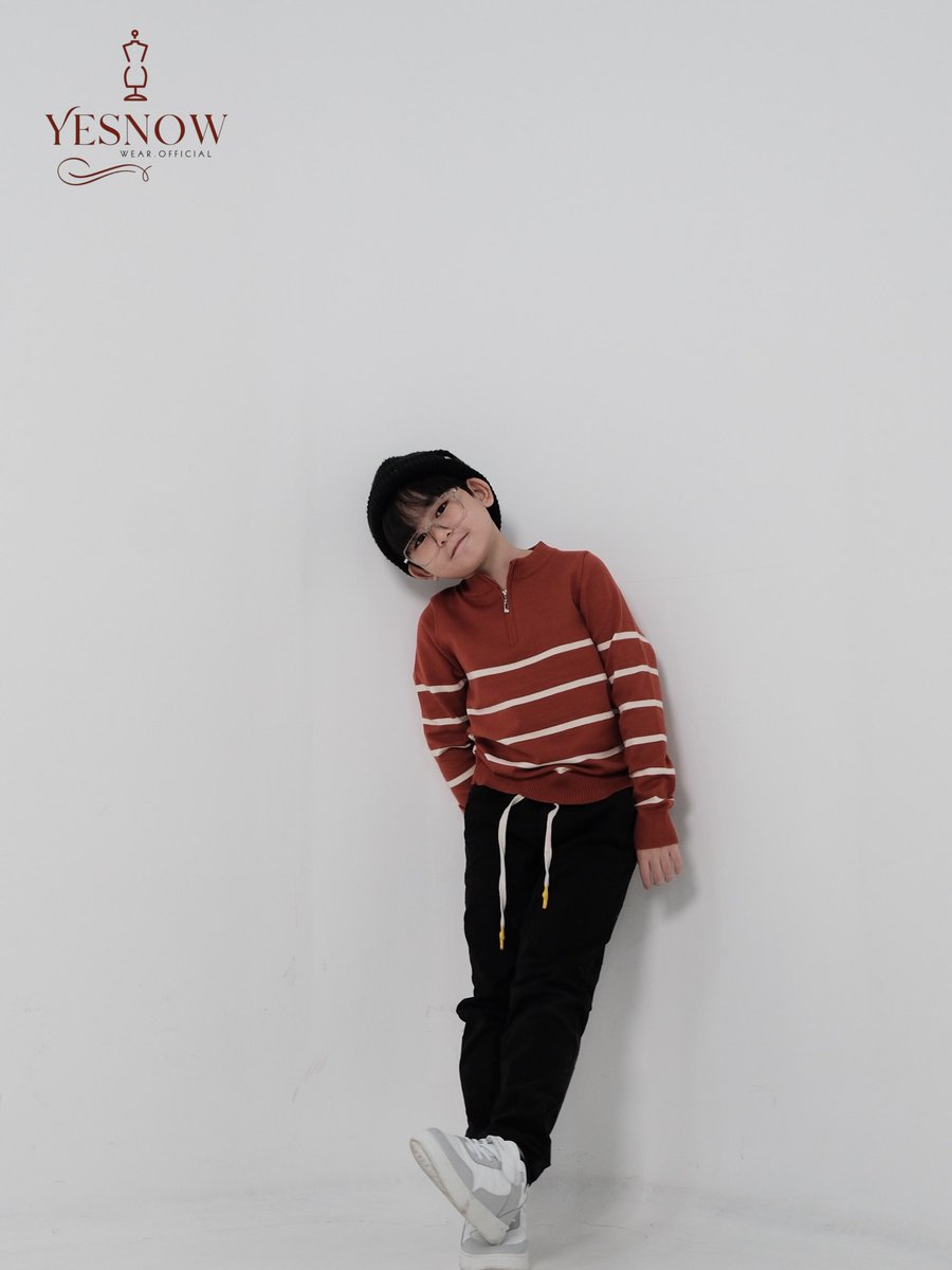 thiagodso7's tweet photo. Hudson Kids Sleeve Stripe Zipper Orange

Warna: Orange (Bata Brown)
Ukuran: S, M, L
Bust: 100/110/120
Length: 43/46/49

Toleransi ukuran 1-3 cm karena jahit dan ukur manual. Warna bisa sedikit berbeda karena pencahayaan foto. https://t.co/v2rZTc2YiR