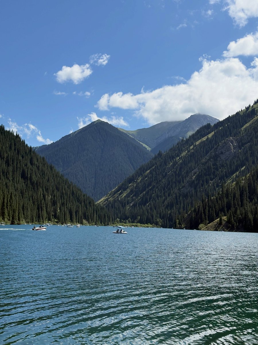 mknszca's tweet photo. ❤️🇰🇿 Kolsay Lakes ❤️ https://t.co/z81QEi0tH3