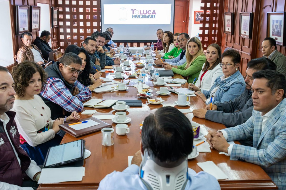 viquez_arturo's tweet photo. Las #obras y #servicios se #traducen en #BeneficiosConcretos en #Toluca: #RicardoMoreno
@TolucaGob
@rimoba
@OrganismoAyST
@Pto_Expresion
https://t.co/nZng7k3Euk https://t.co/hGadx070j8