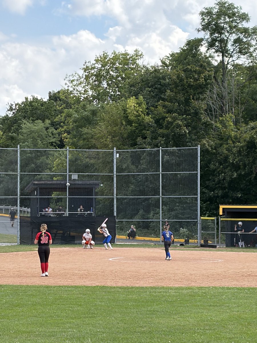 reaganwalsh2029's tweet photo. Had an awesome time at the @DePauwSoftball camp this weekend. Thanks to all the coaches and players for the drills, the opportunity and the fun! @WD16UJS https://t.co/eUyoeopl25
