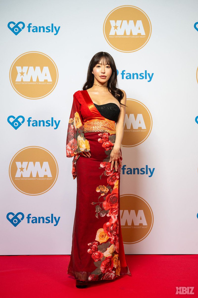 Bhuvi_ryder's tweet photo. 🌃@XBIZ XMA Europe Awards 2026 – Red Carpet 

🌠 @reinaohara_1030 

📍Amsterdam,The Netherlands https://t.co/Lue5rMhQJB