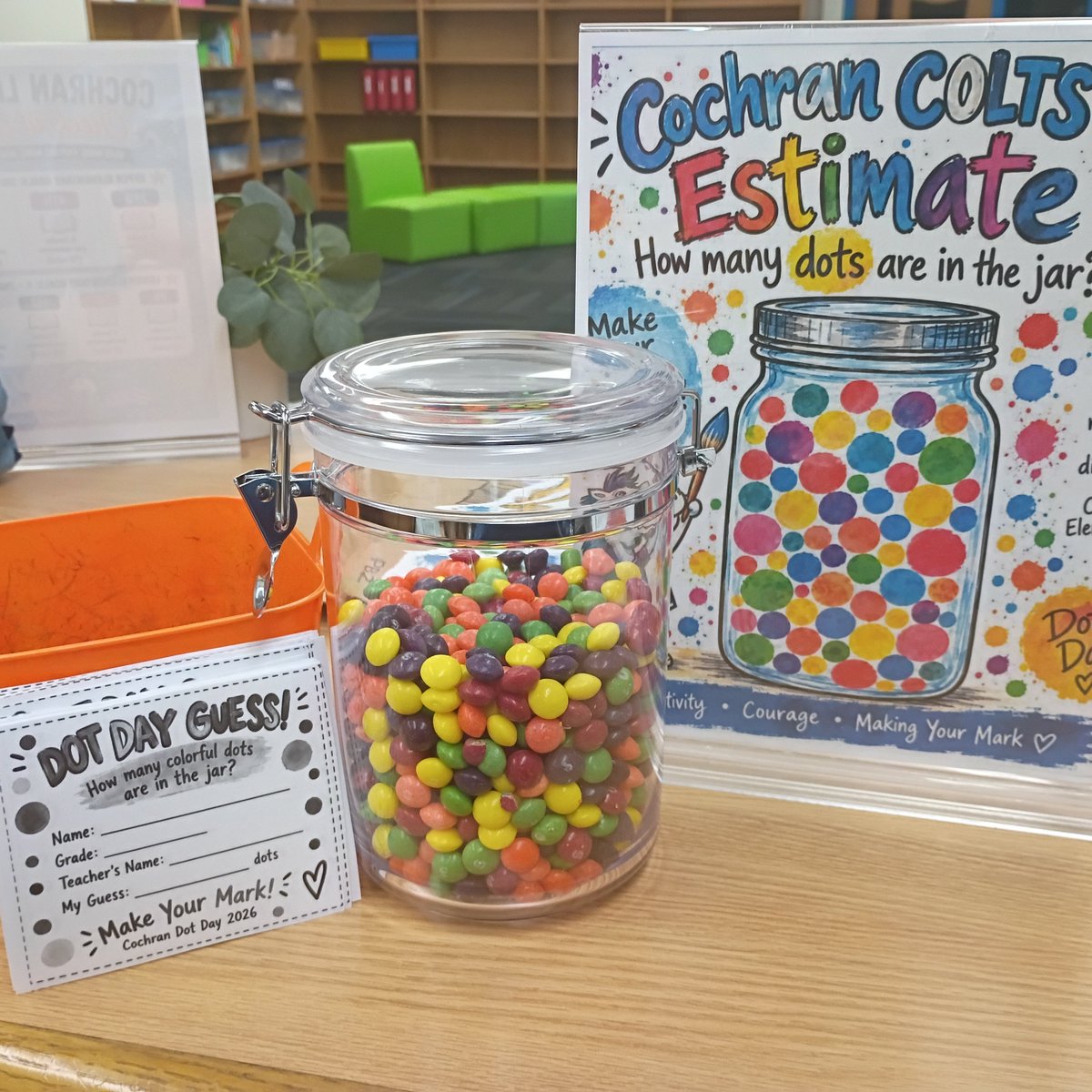 theShelfieQueen's tweet photo. How many "dots" do you think are in the jar? @cochran_school are getting into Dot Day a little early since I will be off campus tomorrow.
#DotDay26
#BeCreative
#BeCourageous
#MakeyourMARK https://t.co/LHwtxvLfiY